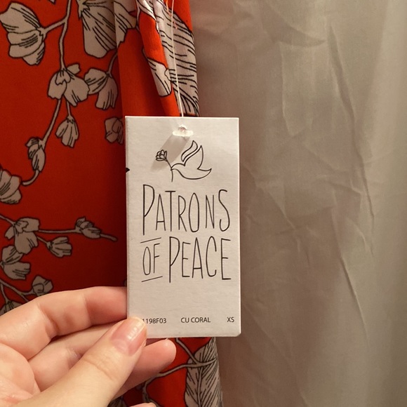 Ladies petite Med Patrons of Peace Dress please check measurements - Picture 3 of 5